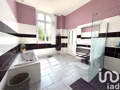 Maison, 198 m²