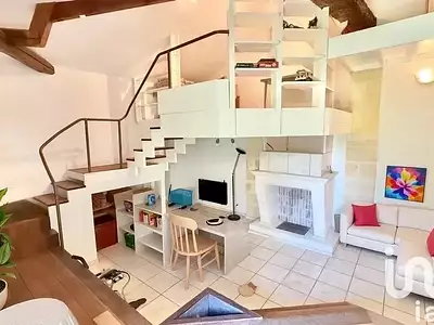 Maison, 323 m²