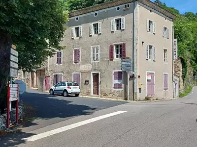 Maison, 230 m²