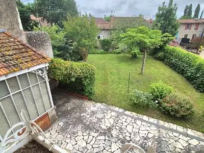 Maison, 245 m²