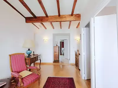 Maison, 220 m²