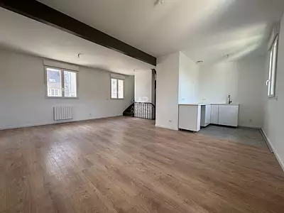 1 300 € CC Appartement • 63 m² • 4 pièces • 2 chambres Poissy (78300)