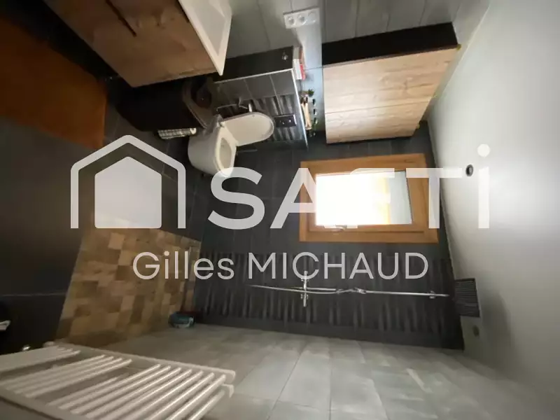 Maison, 170 m²