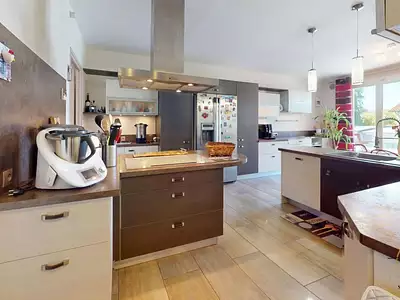 Maison, 286 m²