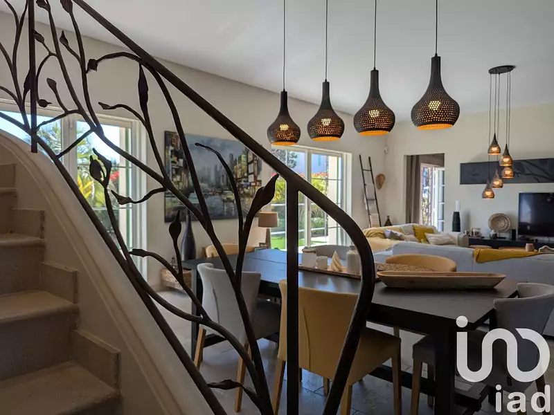 Maison, 192 m²