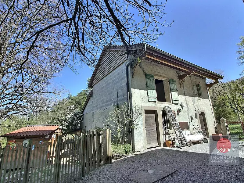 Maison, 275 m²