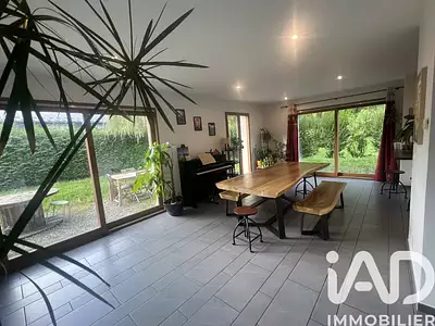 Maison, 169 m²