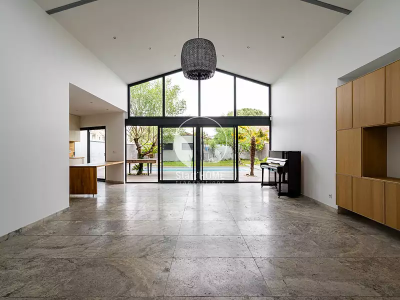 Maison, 137 m²
