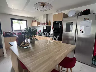 Maison, 102 m²