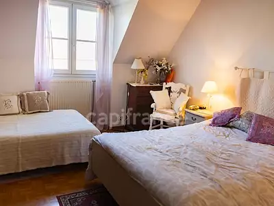 Maison, 250 m²
