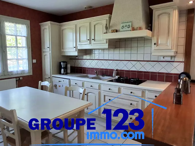 Maison, 172 m²