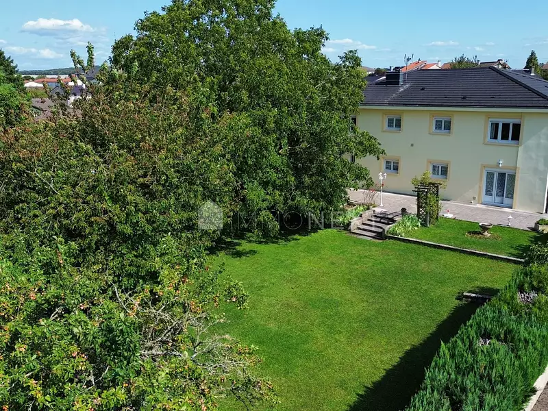 Maison, 203 m²