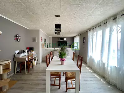 Maison, 158 m²
