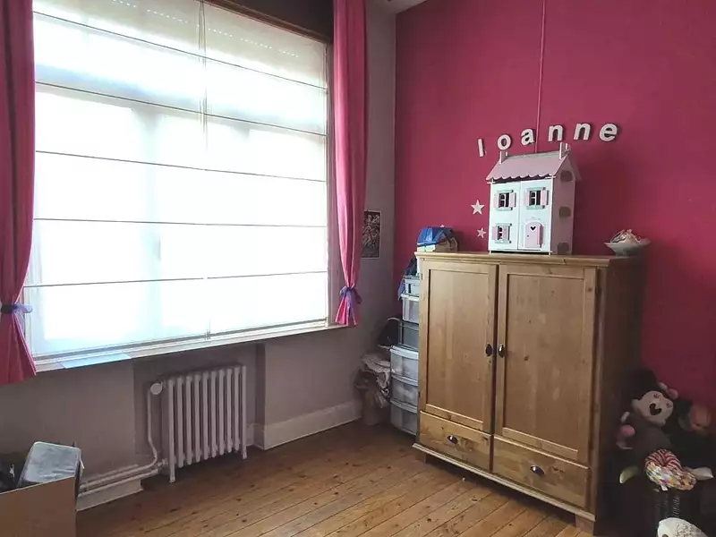 Maison, 276,6 m²