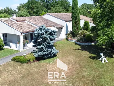 Maison, 260 m²