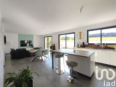 Maison, 117 m²