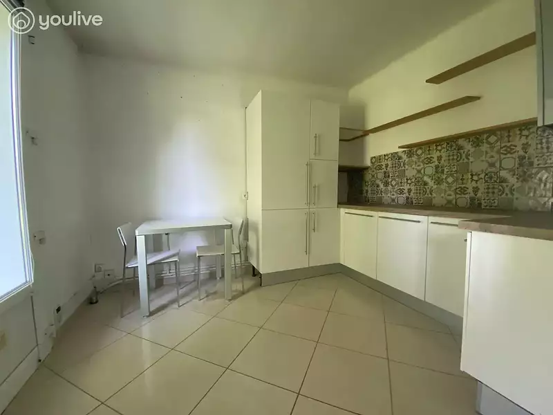 Maison, 250 m²