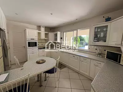 Maison, 162,9 m²