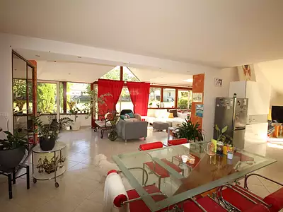 Maison, 183 m²