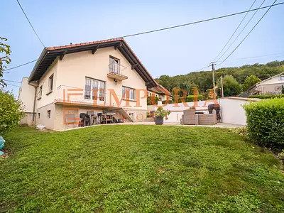 Maison, 180 m²