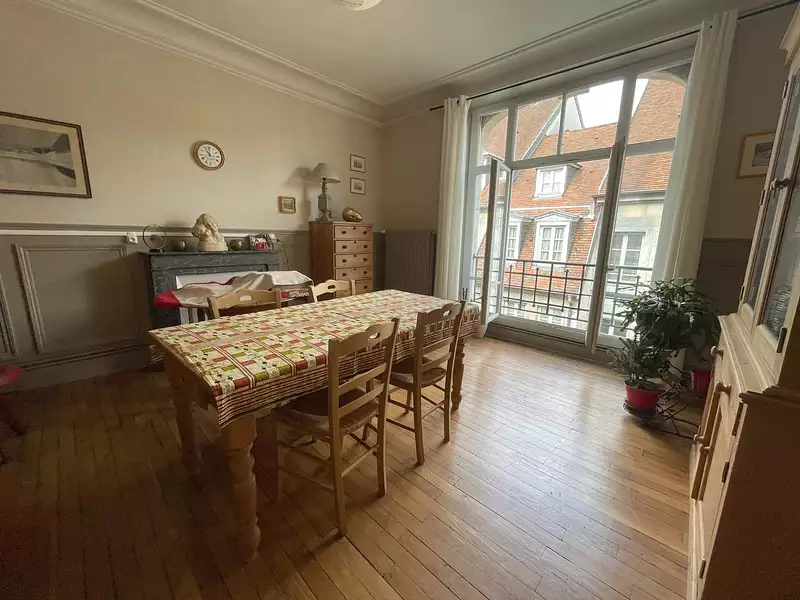 Appartement, 93 m²