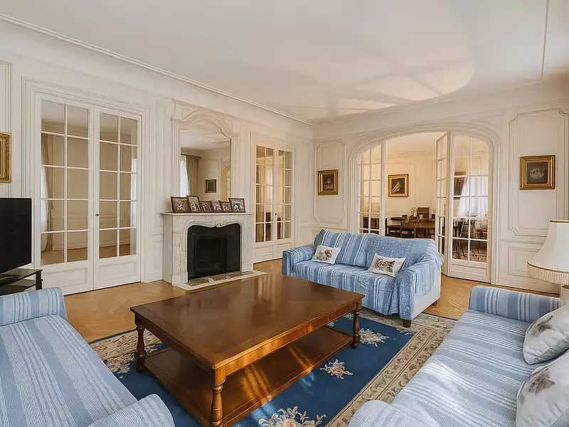 Appartement, 300,61 m²