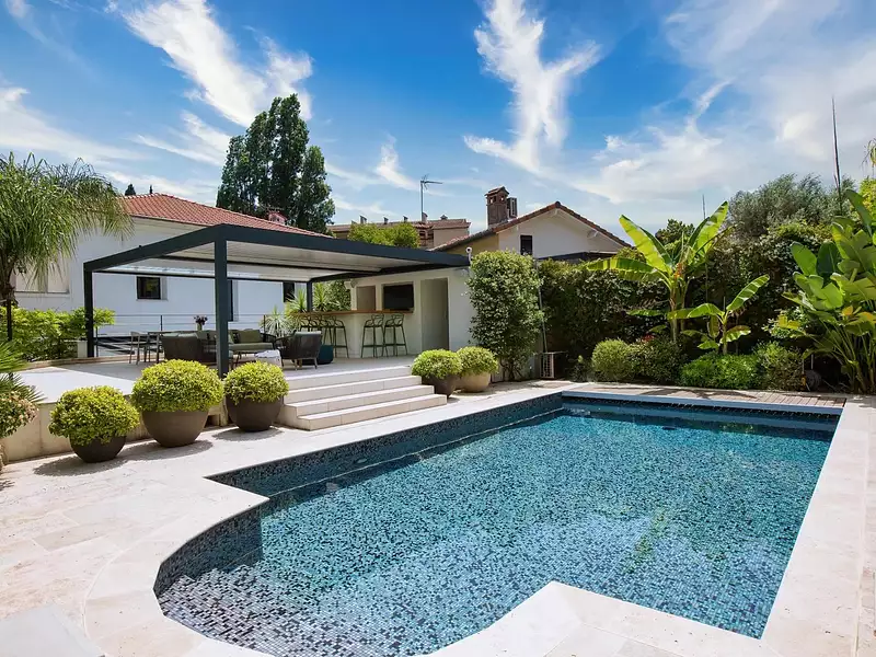 Maison, 300 m²