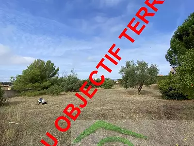 Terrain, 641 m²