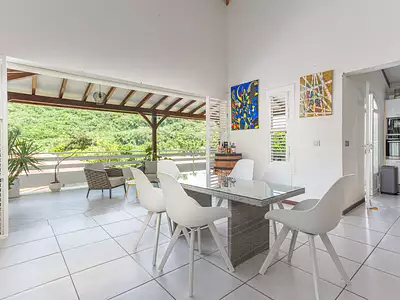 Maison, 266 m²