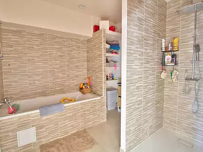 Maison, 148 m²