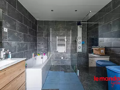 Maison, 208 m²