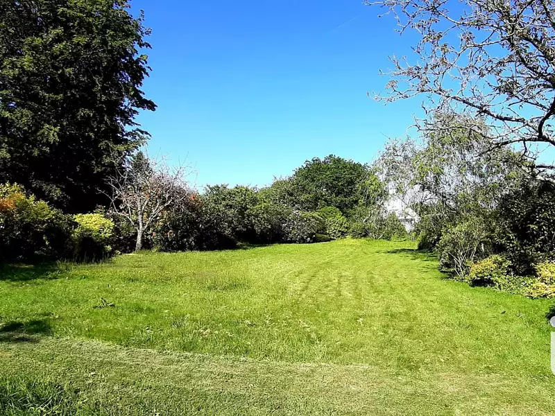 Terrain, 961 m²