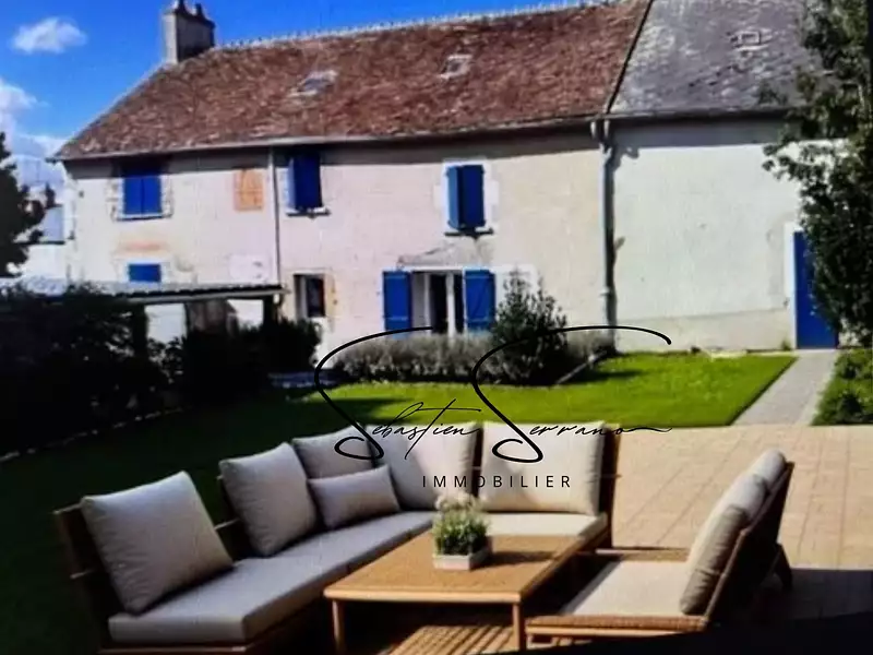 Maison, 245 m²