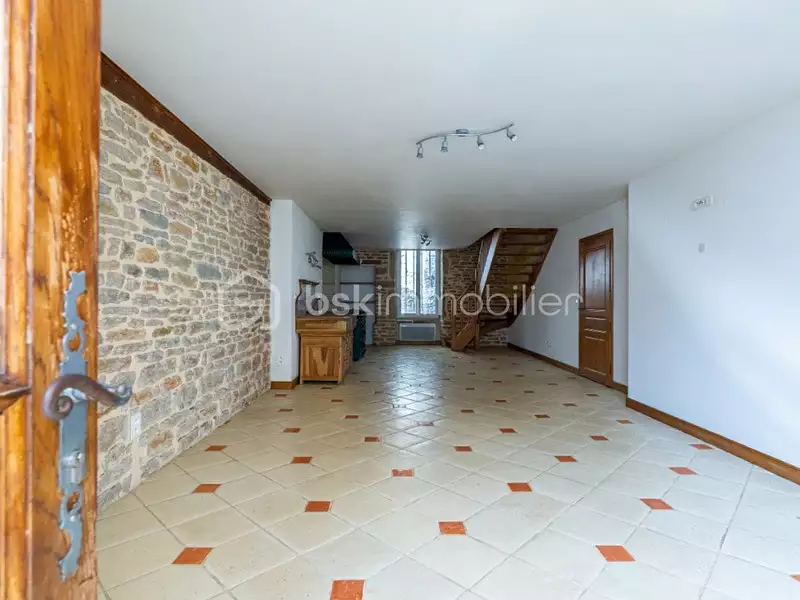 Immeuble, 240 m²
