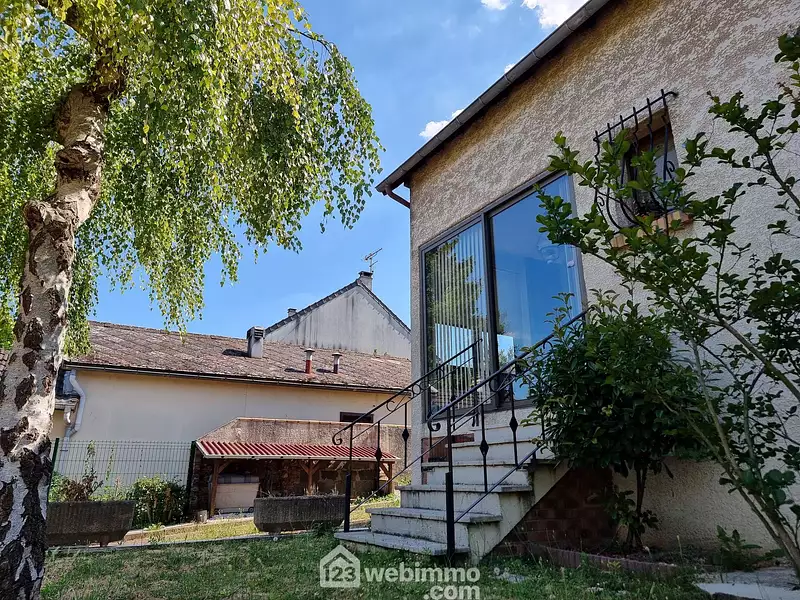 Maison, 121,48 m²