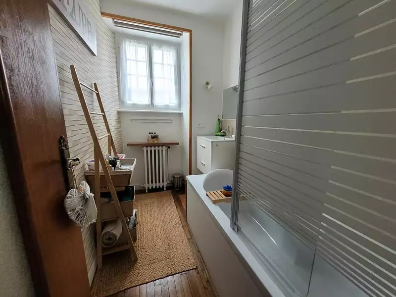 Maison, 243 m²
