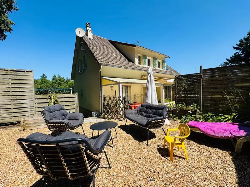 Maison, 141 m²