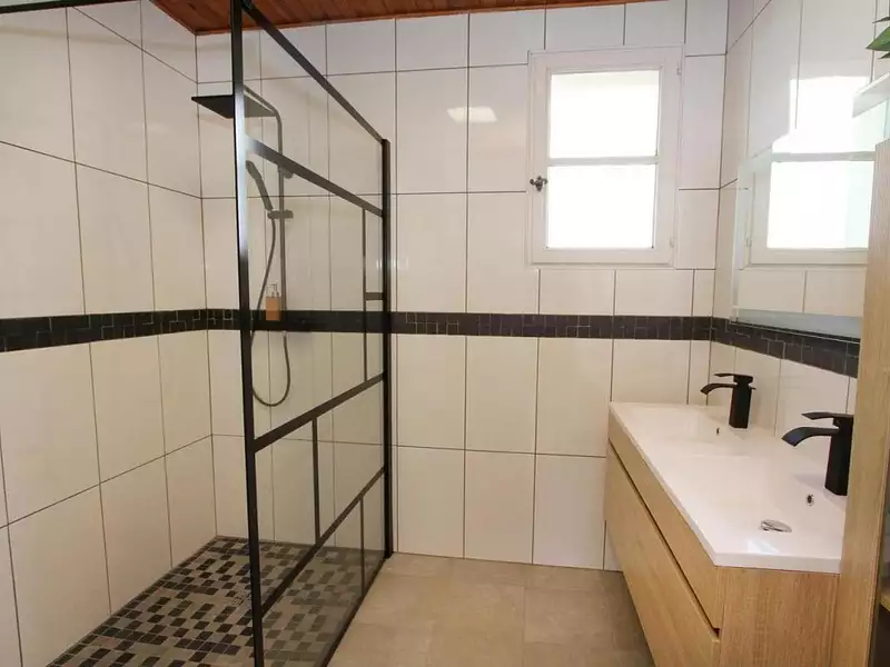 Maison, 200 m²