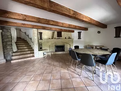 Maison, 190 m²
