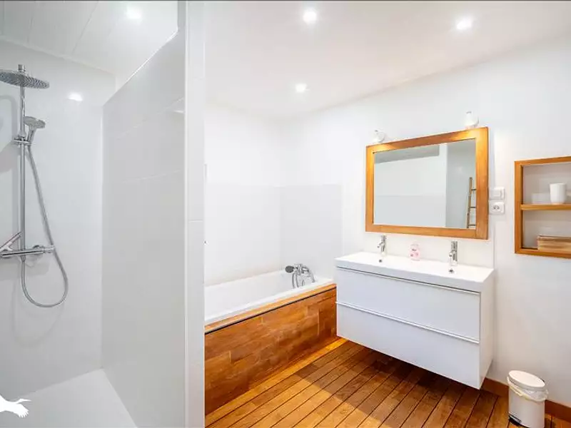 Maison, 190 m²