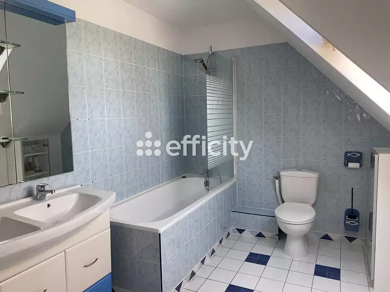 Maison, 145 m²