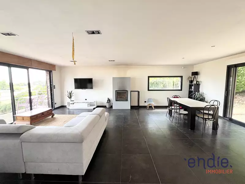 Maison, 128 m²