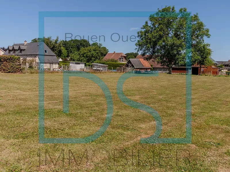 Terrain, 1 078 m²
