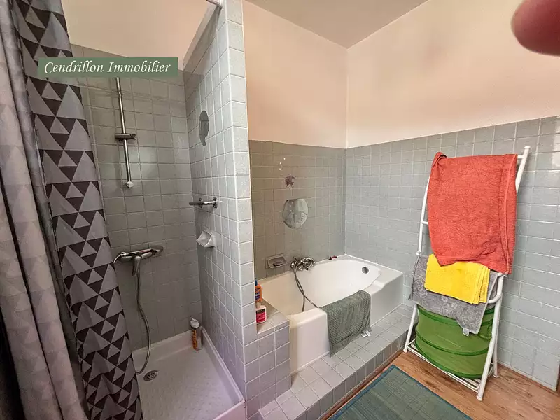 Immeuble, 350 m²
