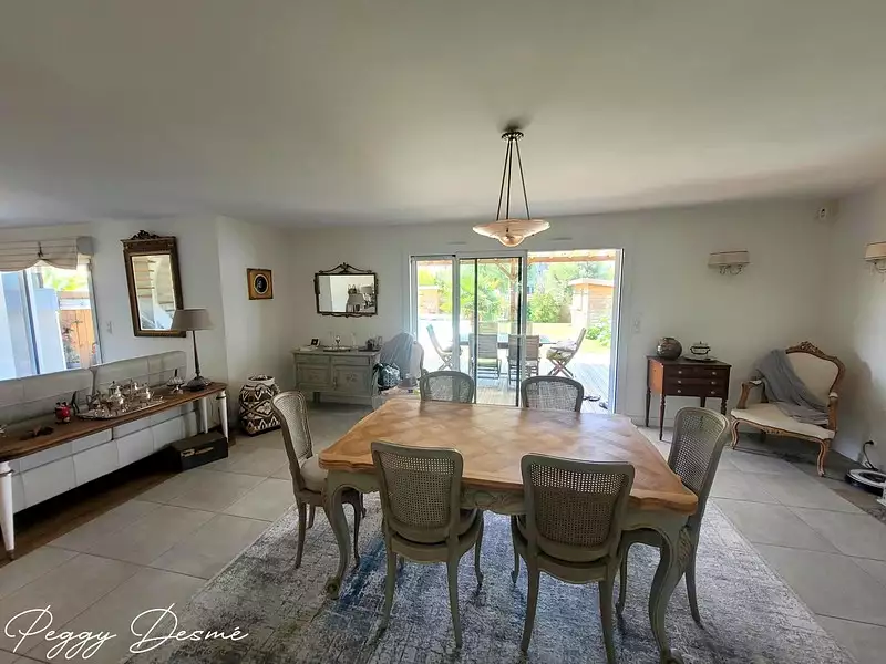 Maison, 170 m²