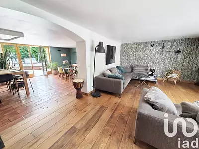 Maison, 203 m²