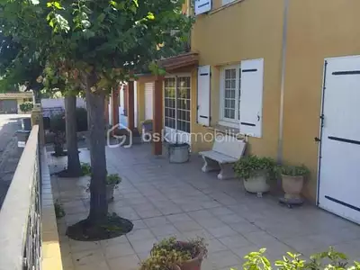 Maison, 148 m²