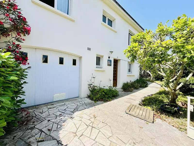 Maison, 193 m²