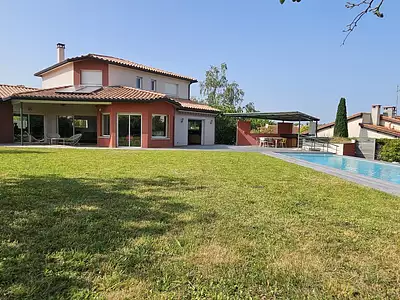 Maison, 280 m²