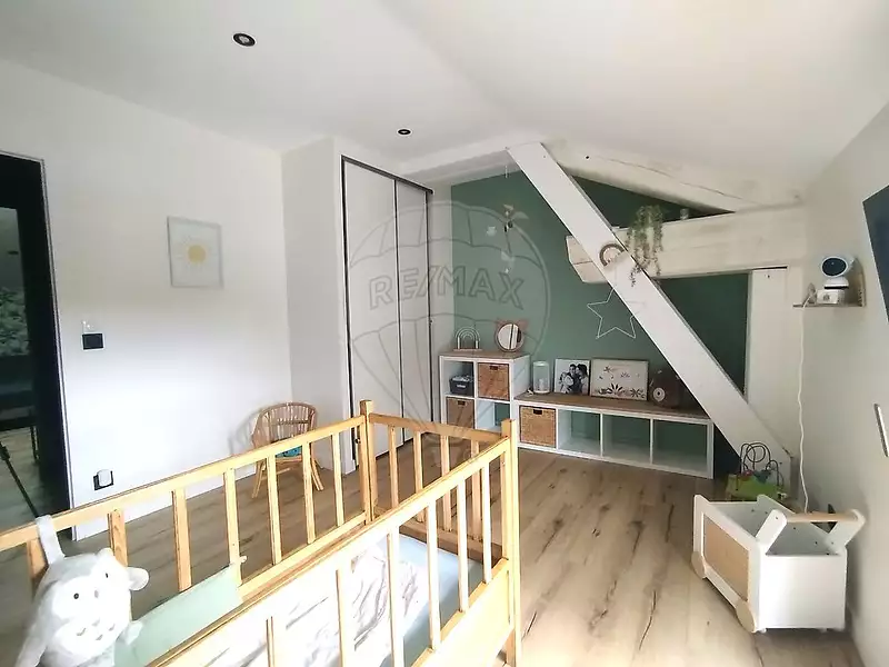 Maison, 191 m²